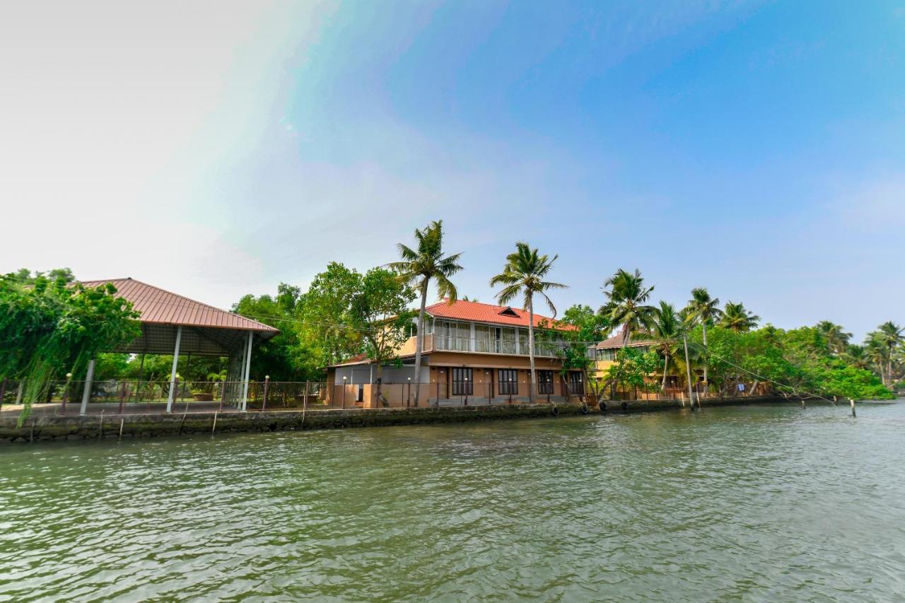 Hotel Grand Ayur Island Perumbalam Zewnętrze zdjęcie