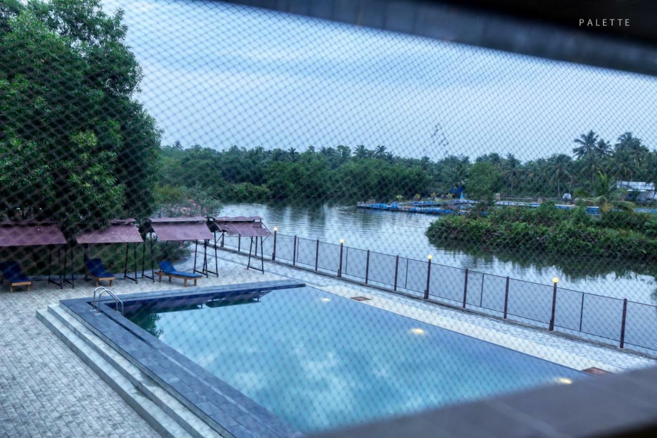Hotel Grand Ayur Island Perumbalam Zewnętrze zdjęcie